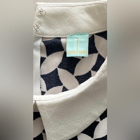 SHUSHU Black & White Collar Dress size M - Picture 6 of 6